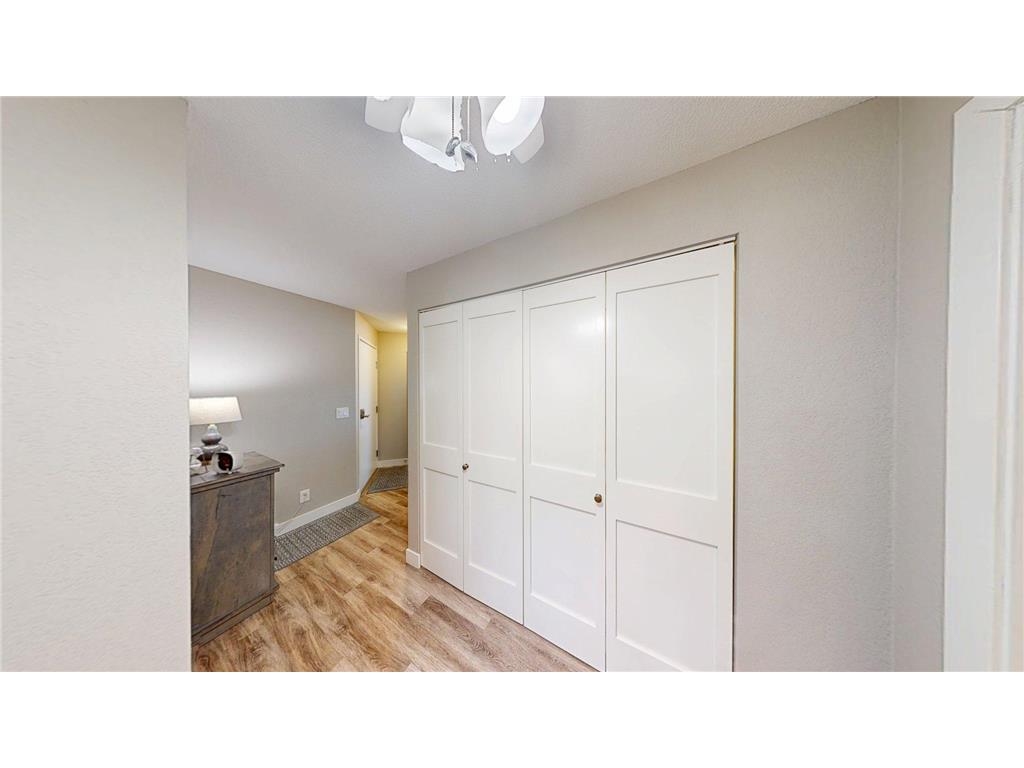 151 Lake Avenue N #106C Spicer MN 56288 - Green 7022444 image22