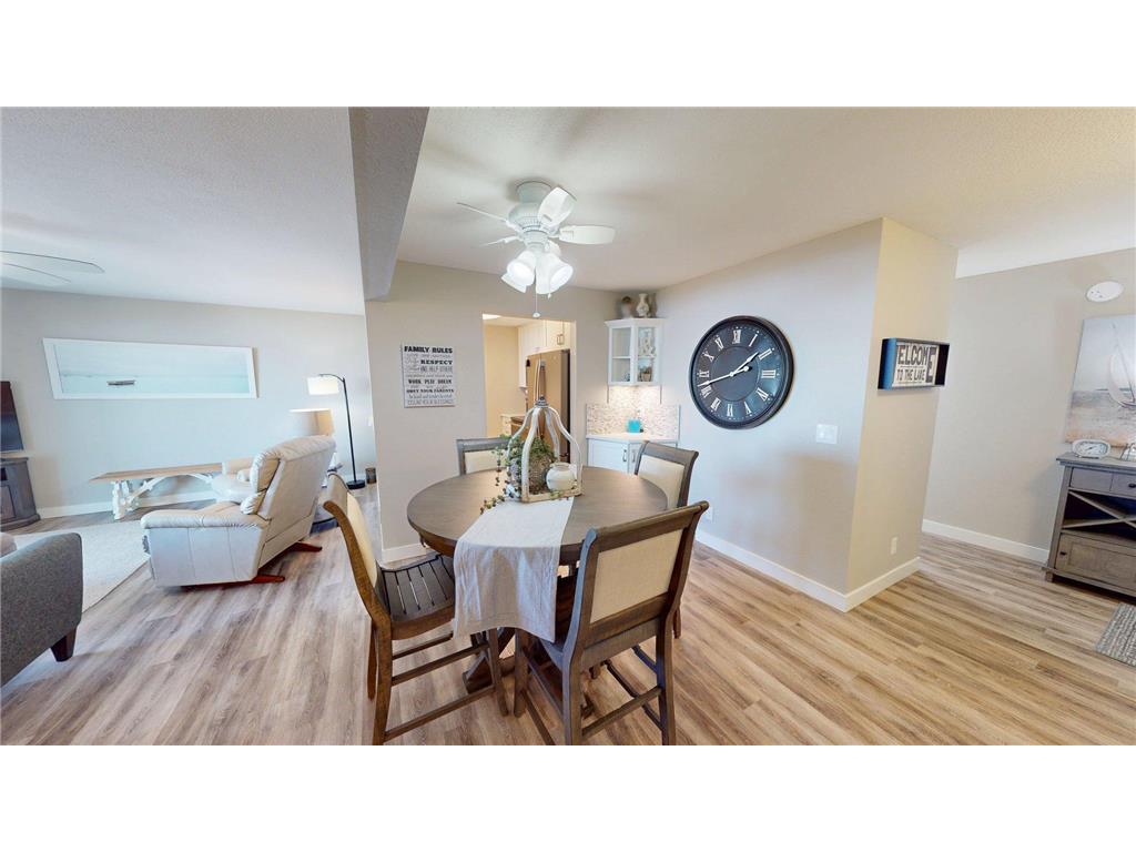 151 Lake Avenue N #106C Spicer MN 56288 - Green 7022444 image5