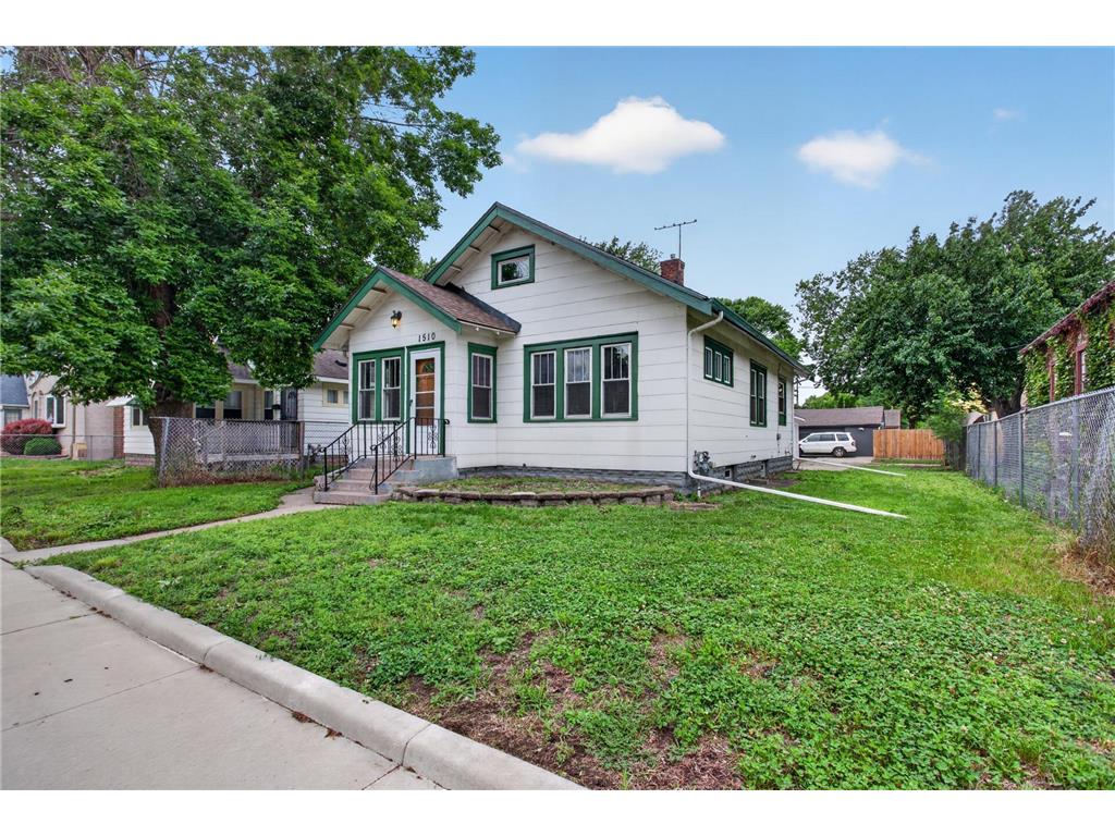 1510 44th Avenue N Minneapolis MN 55412 7090735 image3