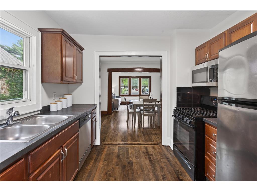 1510 44th Avenue N Minneapolis MN 55412 7090735 image8