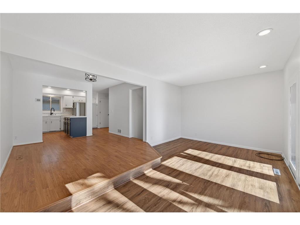 1510 Bohnhof Junction Fridley MN 55432 7023038 image11