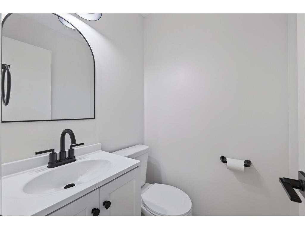 1510 Bohnhof Junction Fridley MN 55432 7023038 image14