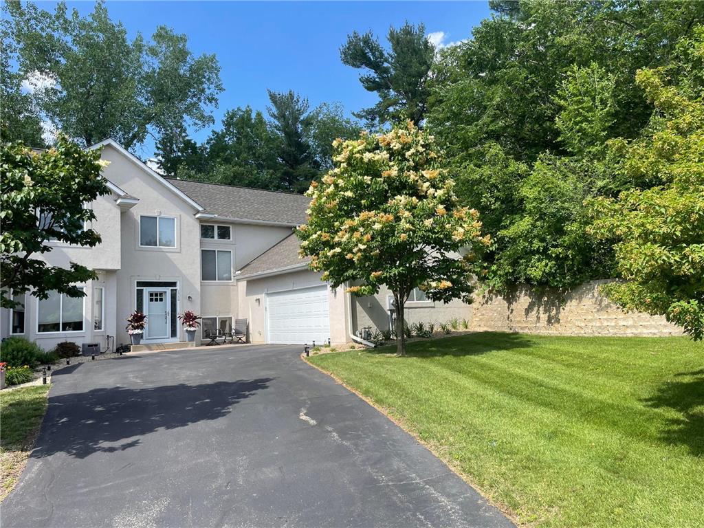 1510 Deerwood Bend, Eagan, MN, 55122 MLS 6500148 Edina Realty