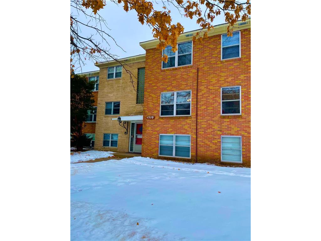 1510 Larpenteur Avenue W #10 Falcon Heights MN 55113 6529314 image1