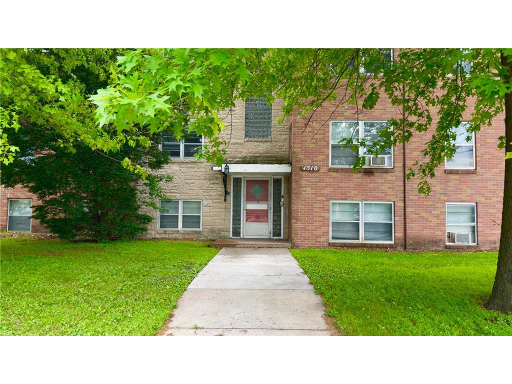 1510 Larpenteur Avenue W #6 Falcon Heights MN 55113 7095902 image1