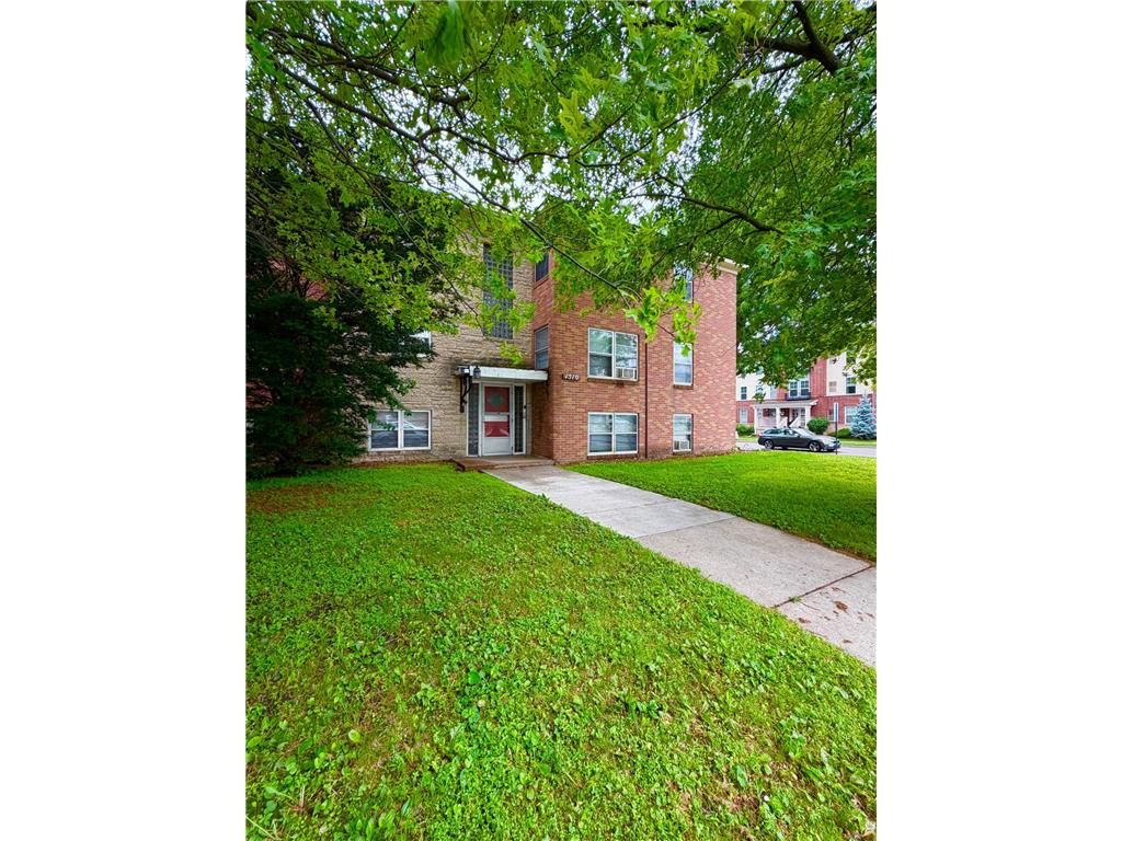 1510 Larpenteur Avenue W #6 Falcon Heights MN 55113 7095902 image11