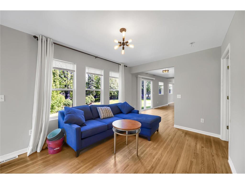 15100 Crestview Lane Minnetonka MN 55345 6538800 image1