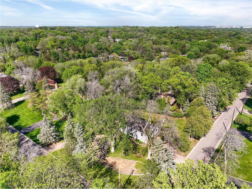 15100 Crestview Lane Minnetonka MN 55345 6538859 image1