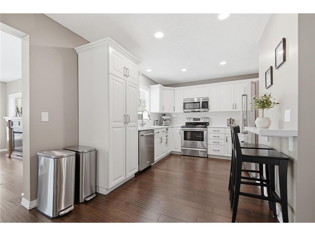 15100 Lac Lavon Drive Burnsville MN 55306 7079602 image16