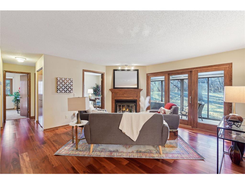 15101 Lesley Lane Eden Prairie MN 55346 6641947 image1