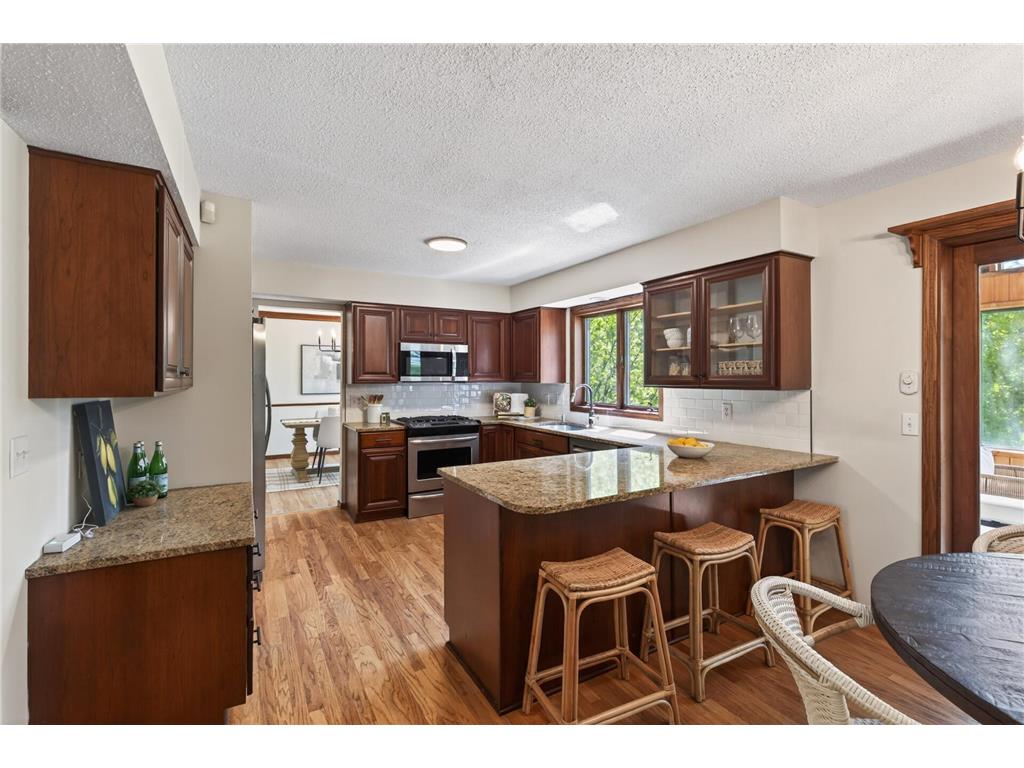 15104 Chestnut Circle Burnsville MN 55306 7072729 image5