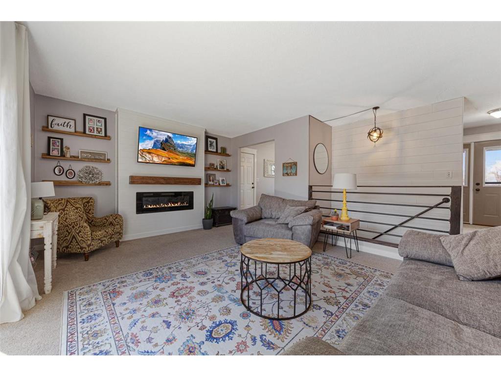 15105 County Road 5 Burnsville MN 55306 6698816 image1