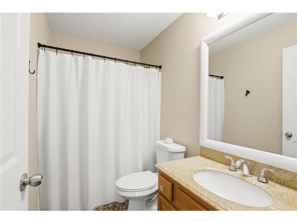 15107 Dunwood Trail Apple Valley MN 55124 7042615 image33