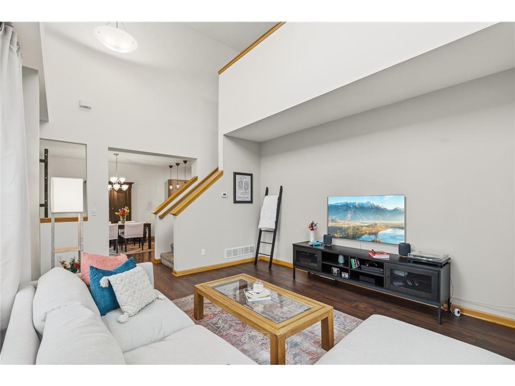 15107 Dunwood Trail Apple Valley MN 55124 7042615 image9