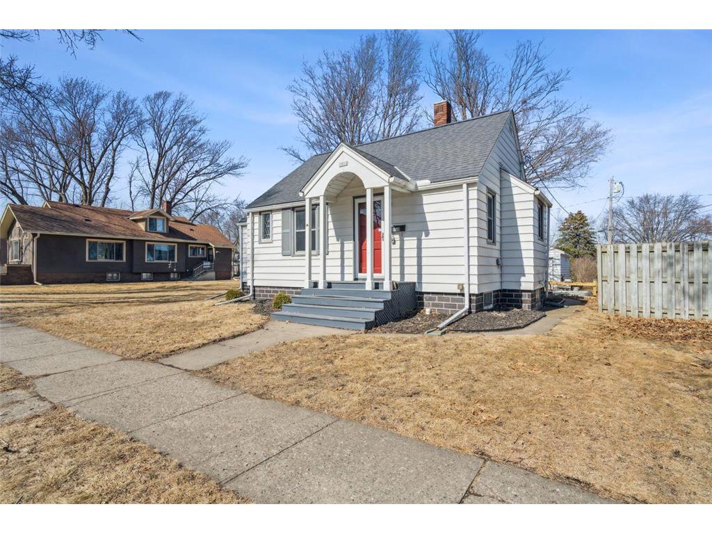 1511 11th Street E Glencoe MN 55336 6681872 image1