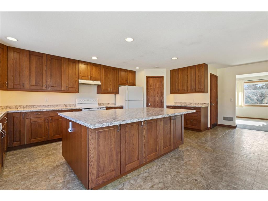 1511 130th Lane NE Blaine MN 55449 6369738 image1