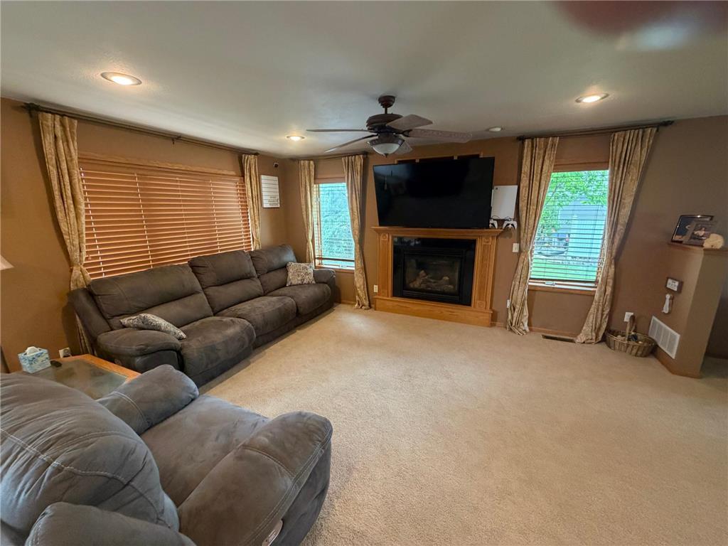 1511 3rd Street NE Willmar MN 56201 7075726 image12