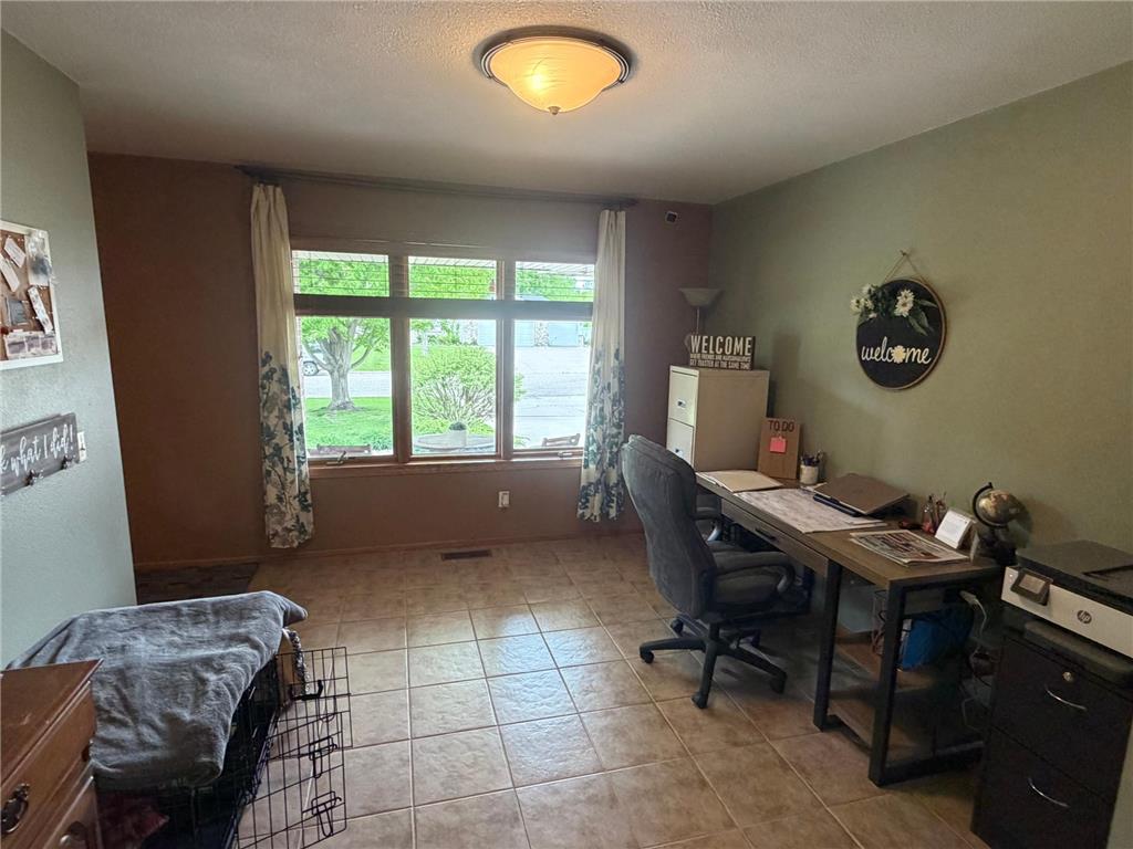 1511 3rd Street NE Willmar MN 56201 7075726 image15