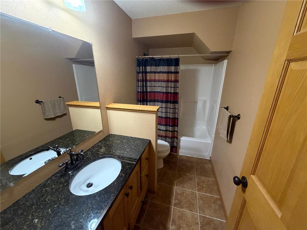 1511 3rd Street NE Willmar MN 56201 7075726 image34