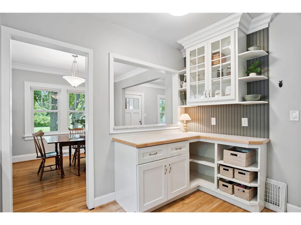 1511 Branston Street Saint Paul MN 55108 6786623 image10