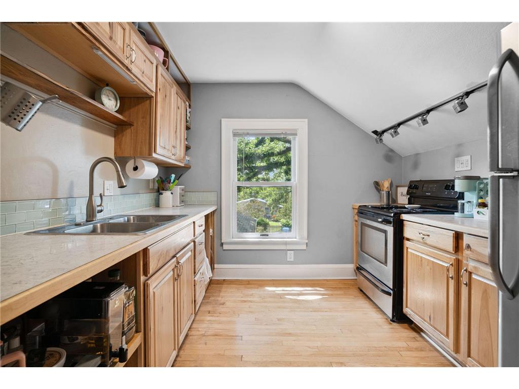 1511 Branston Street Saint Paul MN 55108 6786623 image17