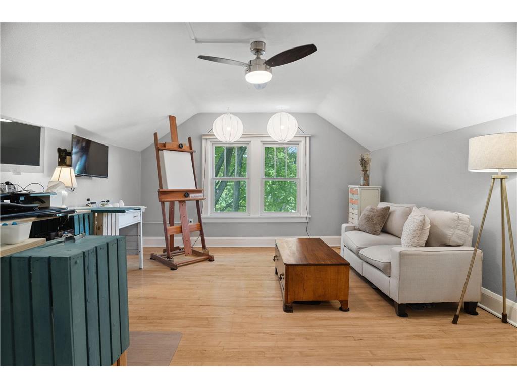 1511 Branston Street Saint Paul MN 55108 6786623 image18