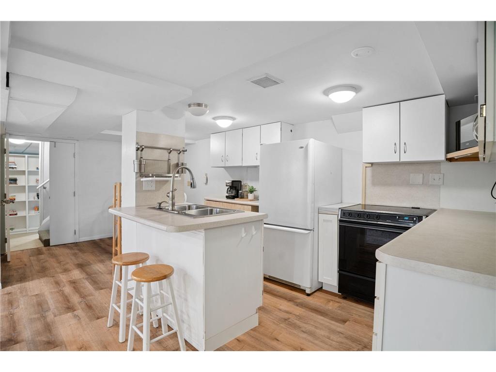 1511 Branston Street Saint Paul MN 55108 6786623 image23