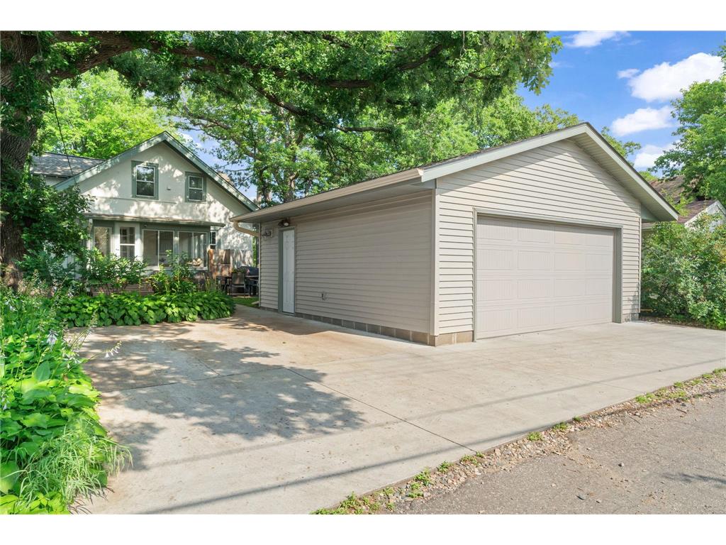 1511 Branston Street Saint Paul MN 55108 6786623 image28