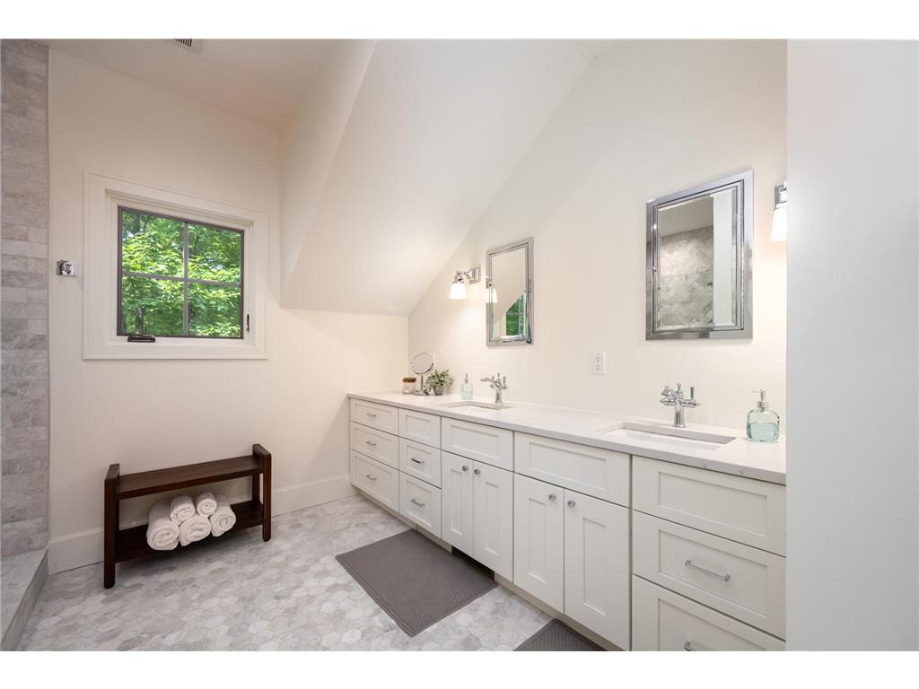 1511 S Lake Drive Shell Lake WI 54871 - Shell 7013937 image55