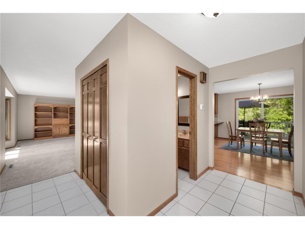 15112 Chestnut Circle Burnsville MN 55306 7067889 image15