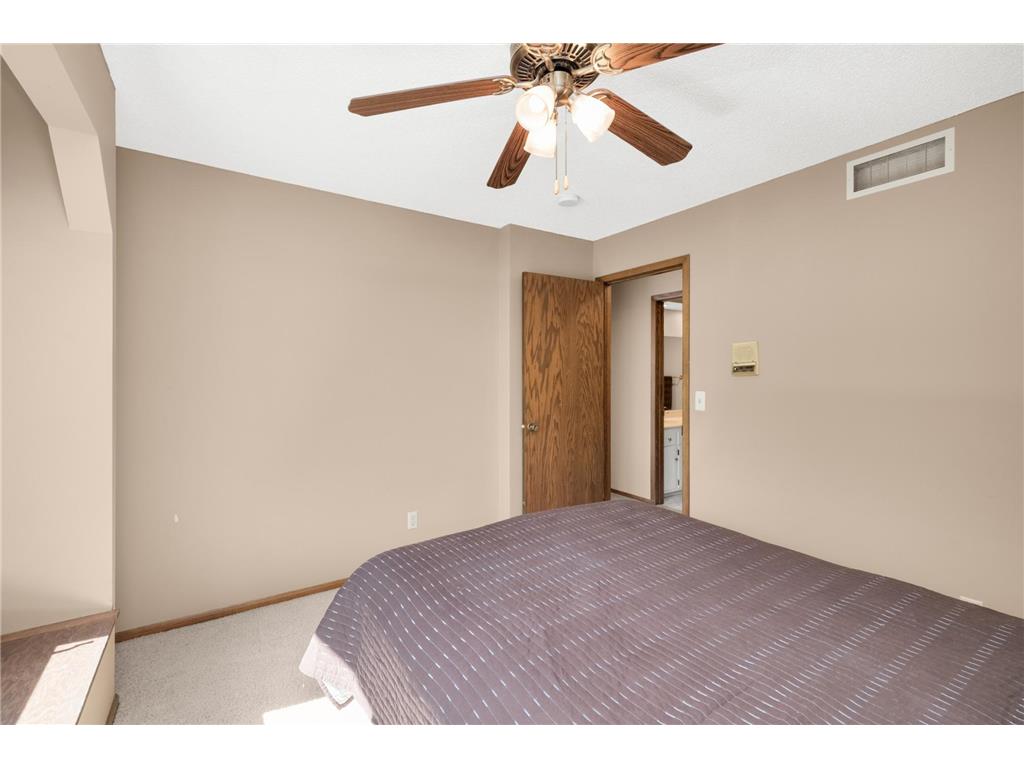 15112 Chestnut Circle Burnsville MN 55306 7067889 image31