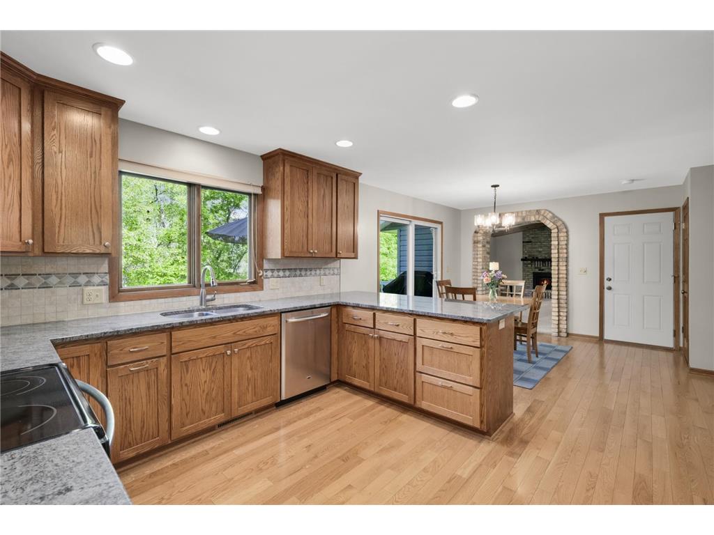 15112 Chestnut Circle Burnsville MN 55306 7067889 image6