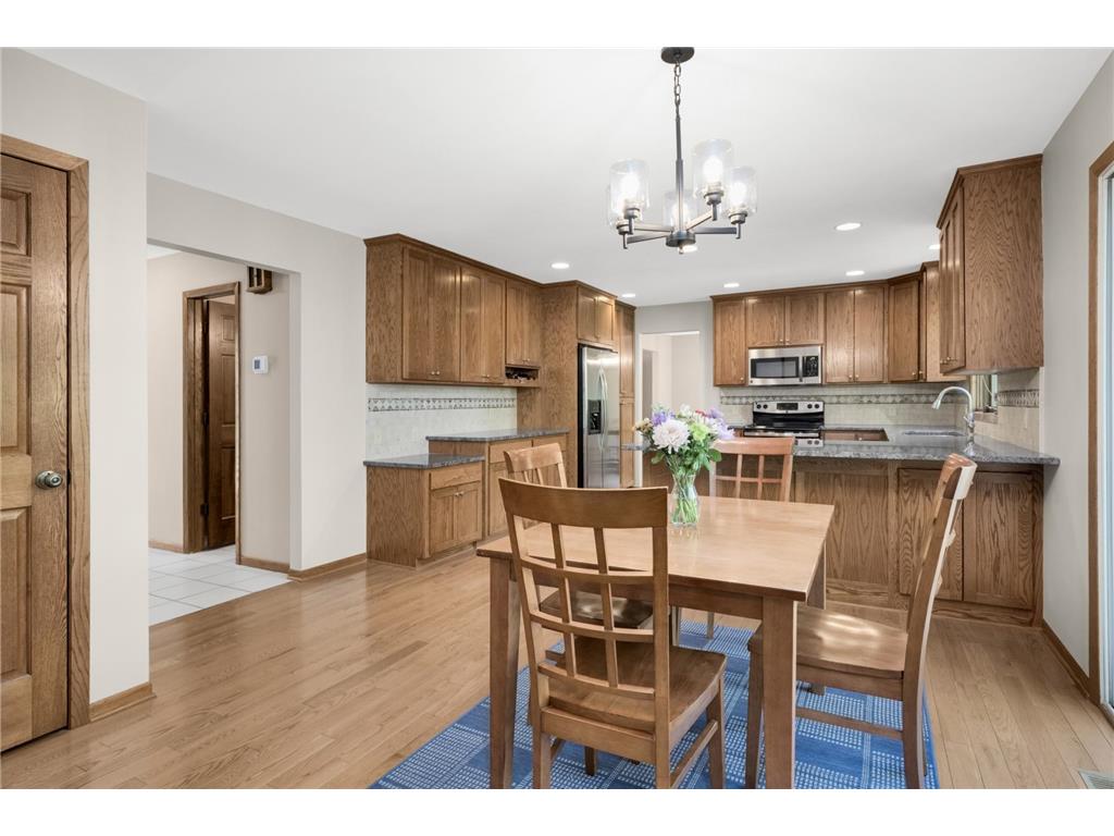 15112 Chestnut Circle Burnsville MN 55306 7067889 image9
