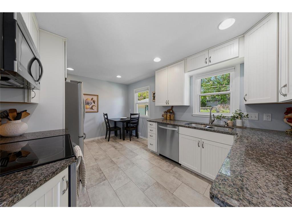 1512 10th Avenue NE Rochester MN 55906 7092469 image14