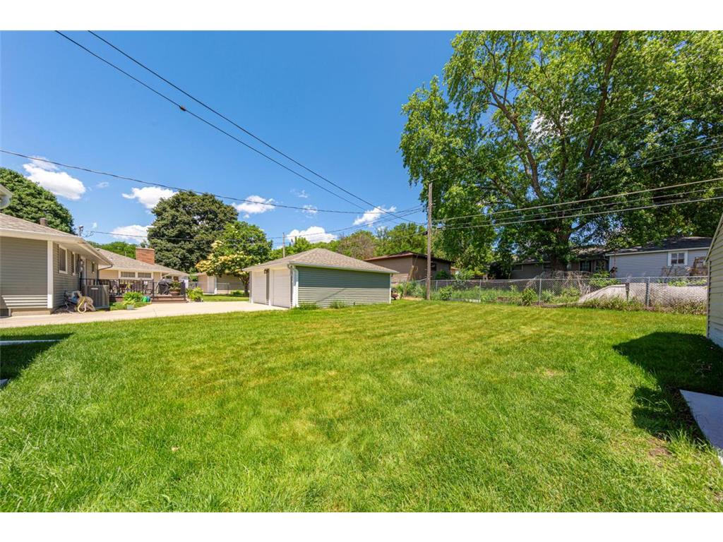 1512 10th Avenue NE Rochester MN 55906 7092469 image24