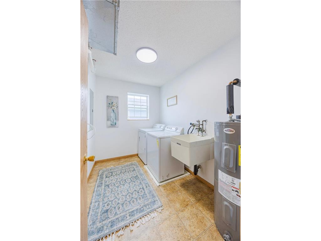 1512 Albemarle Street Saint Paul MN 55117 7103726 image17