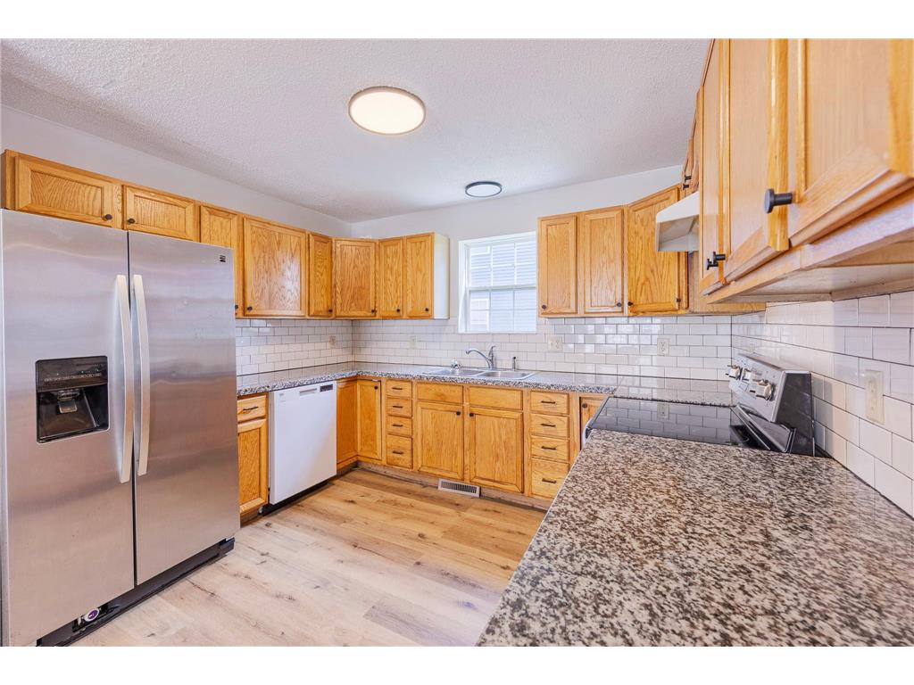 1512 Albemarle Street Saint Paul MN 55117 7103726 image28