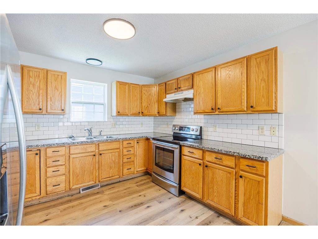 1512 Albemarle Street Saint Paul MN 55117 7103726 image29