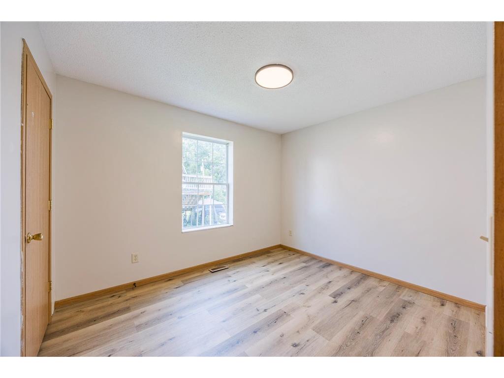 1512 Albemarle Street Saint Paul MN 55117 7103726 image31