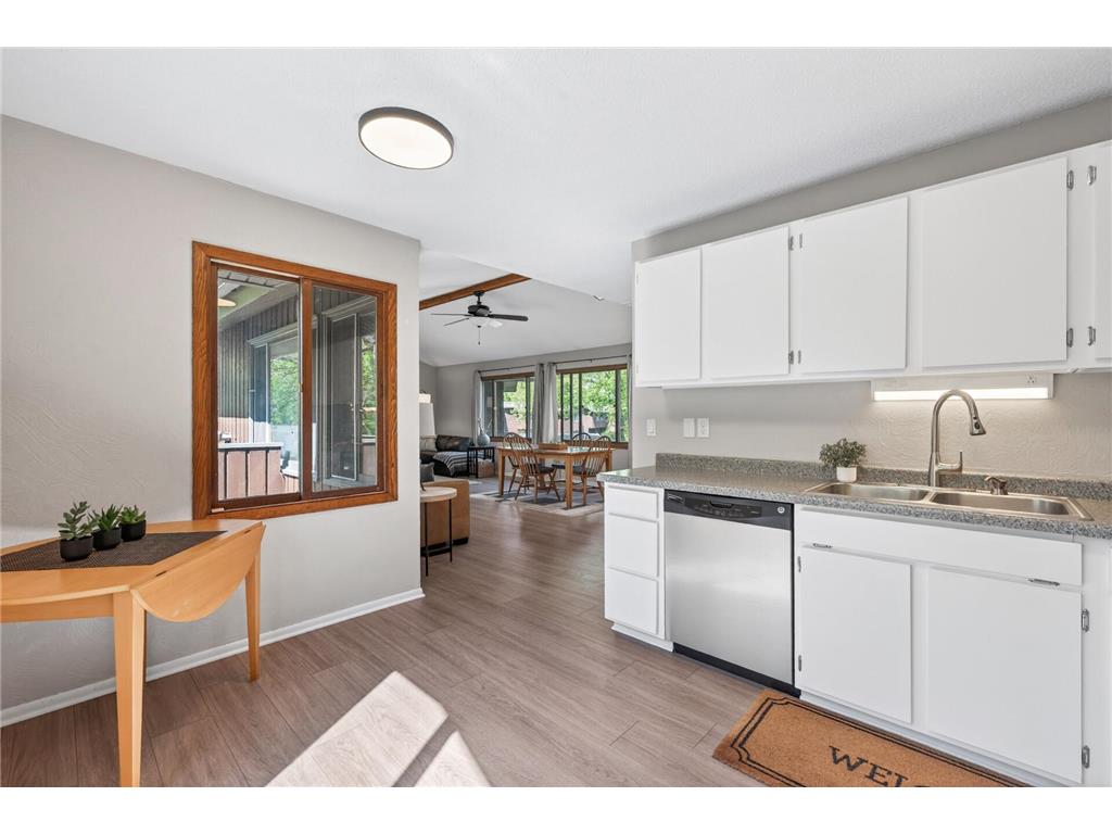 1512 S Timber Ridge NE Fridley MN 55432 6811735 image8