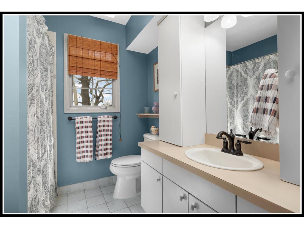 15125 Glen Oak Street Minnetonka MN 55345 7048448 image22