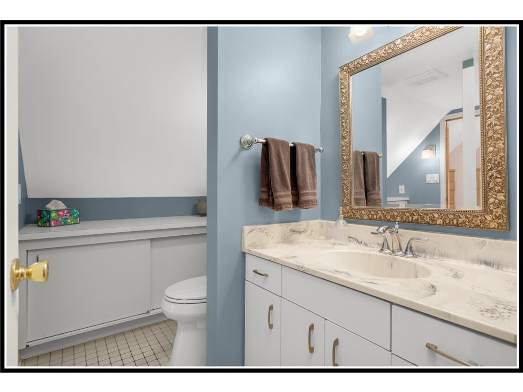 15125 Glen Oak Street Minnetonka MN 55345 7048448 image29
