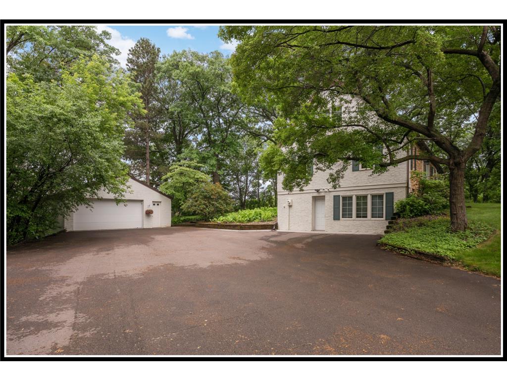 15125 Glen Oak Street Minnetonka MN 55345 7048448 image37