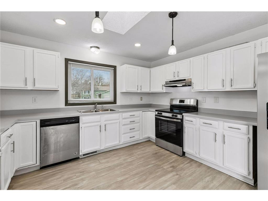 15125 Southwind Drive Burnsville MN 55306 7049435 image14