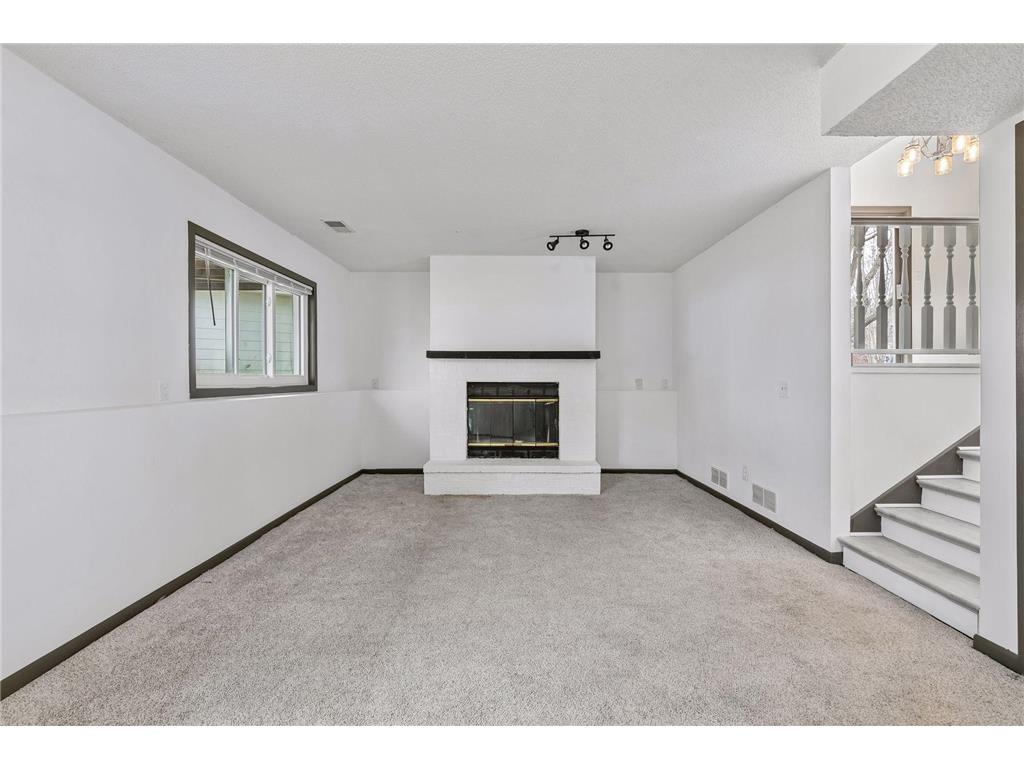 15125 Southwind Drive Burnsville MN 55306 7049435 image28