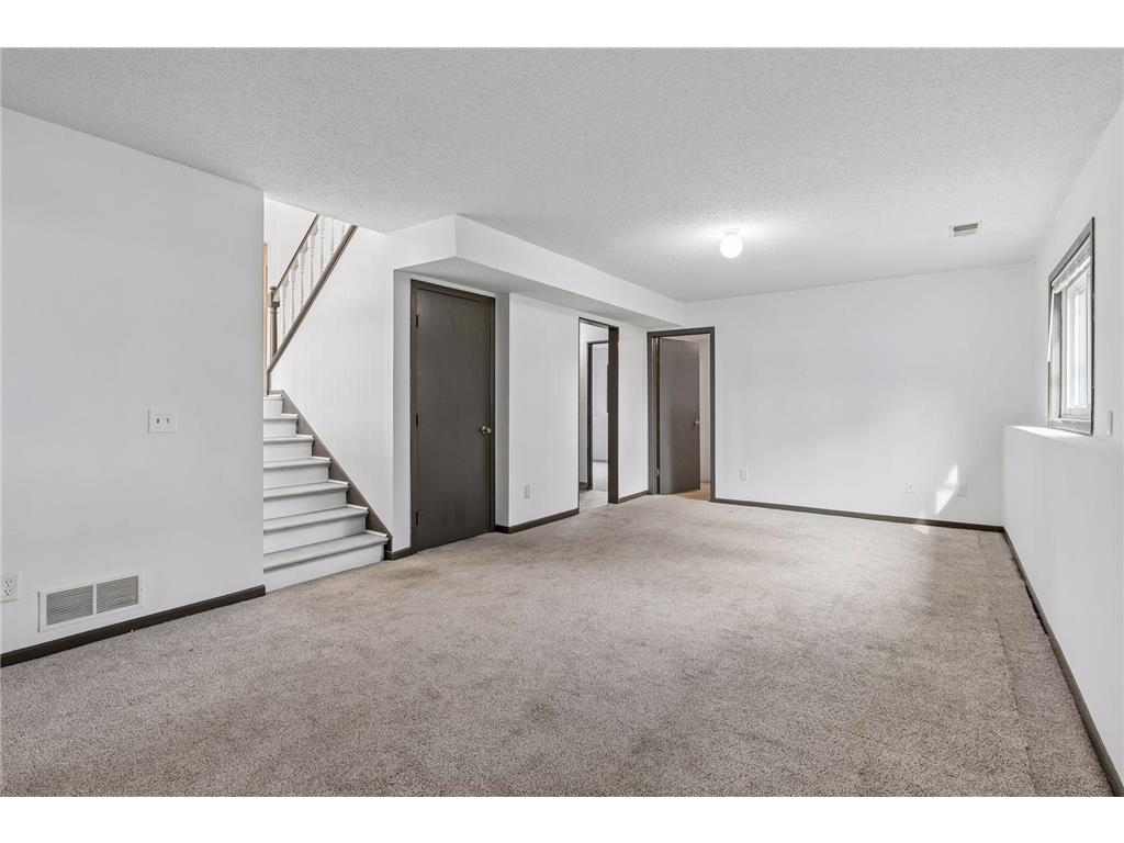 15125 Southwind Drive Burnsville MN 55306 7049435 image31