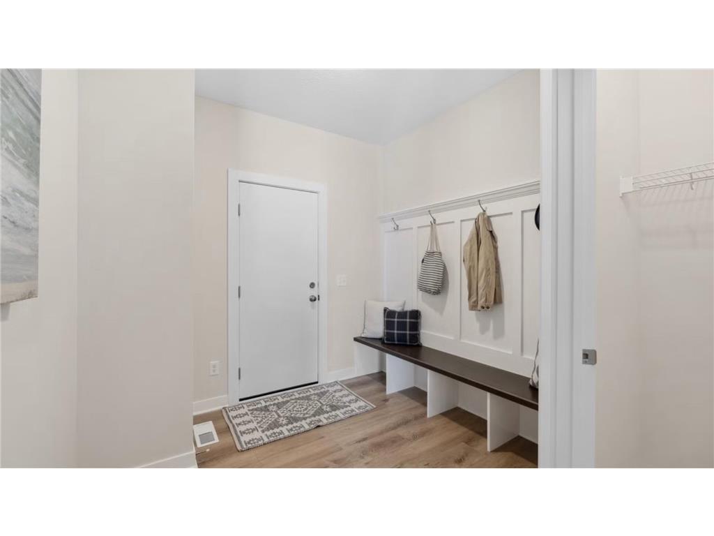 1513 Creekwood Drive New Richmond WI 54017 6689839 image13
