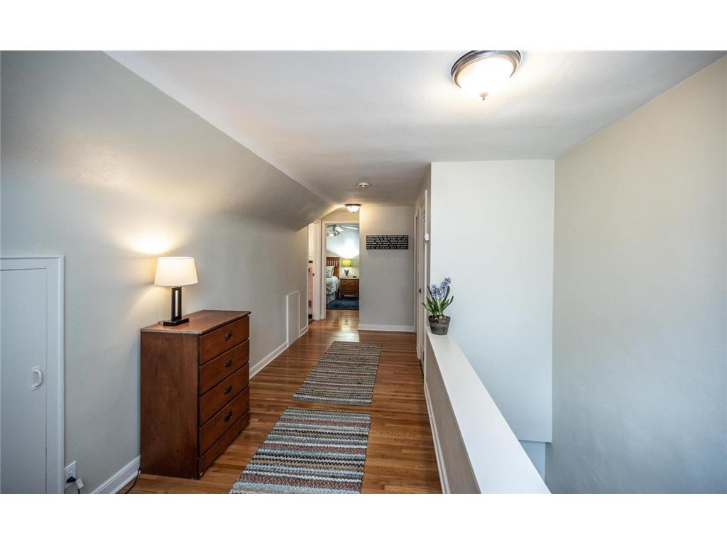 1513 Hoyt Avenue W Falcon Heights MN 55108 7068515 image32