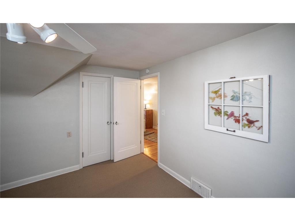 1513 Hoyt Avenue W Falcon Heights MN 55108 7068515 image37
