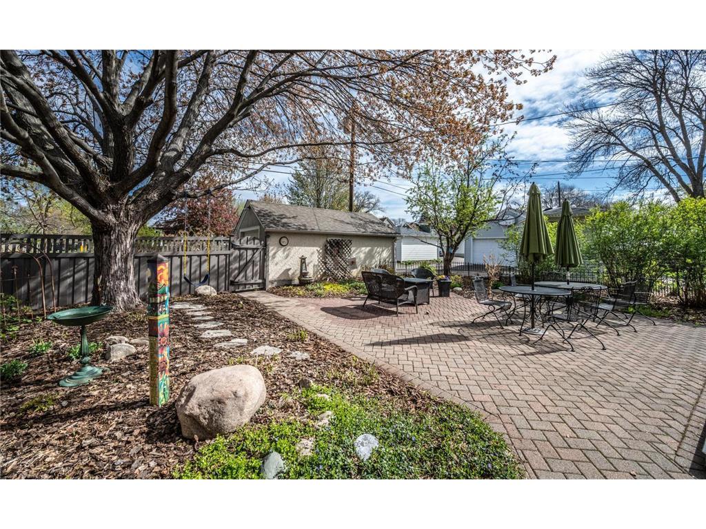 1513 Hoyt Avenue W Falcon Heights MN 55108 7068515 image4
